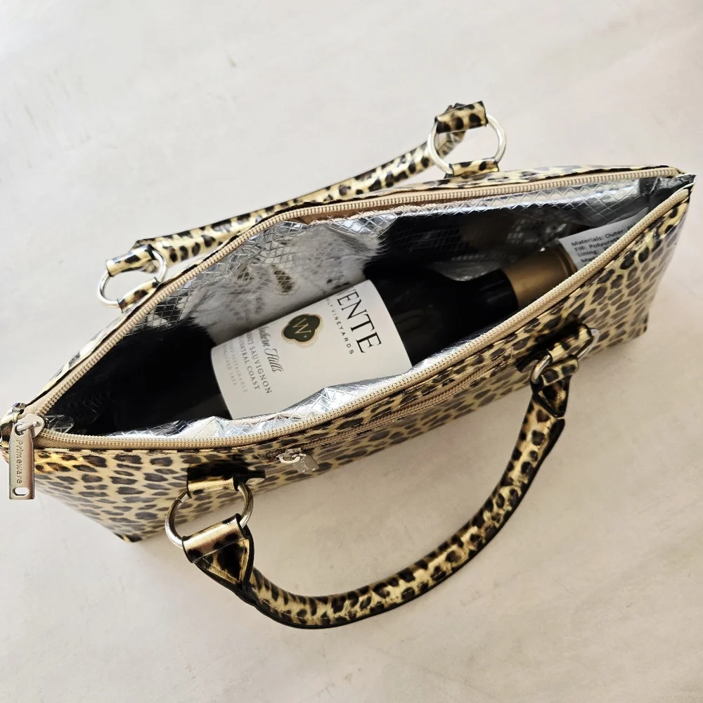 Primeware Wine Clutch Insulated Beverage Lunch Tote Bag Cheetah Print NEW